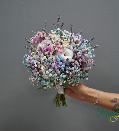 Bridal bouquet of colored baby's breath and lavender photo 394x433